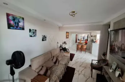 Sobrado à venda com 125m² de terreno e 120m² construídos no bosque dos eucaliptos, sjcampos