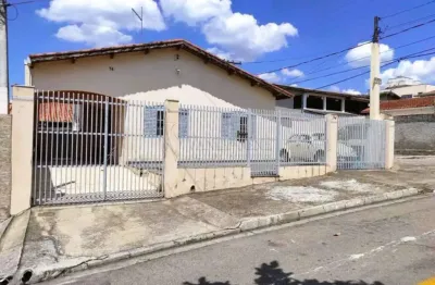 Seu novo lar: casa com edícula perfeita para morar e trabalhar!