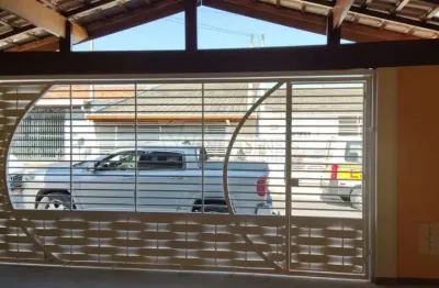 Casa com 3 quartos à venda no Jardim Santa Júlia, São José dos Campos 