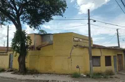 Casa com 5 quartos à venda no Conjunto Residencial Trinta e Um de Março, São José dos Campos 