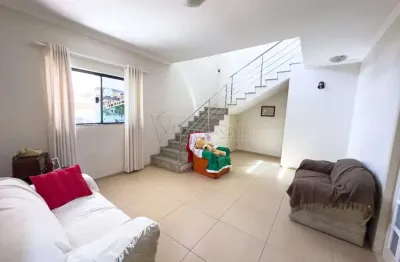 Sobrado à venda no jardim satélite - exclusividade e conforto no melhor de são josé dos campos!