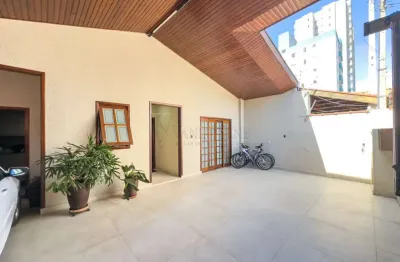 Casa com 3 quartos à venda no Jardim Paraíso, São José dos Campos 