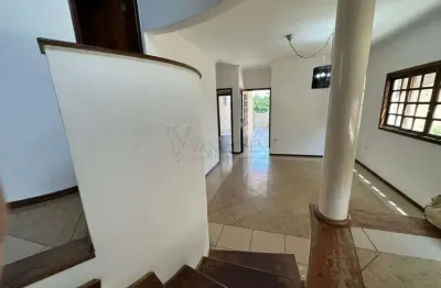 Venda de sobrado, excelente localização, próximo ao shopping, comércios