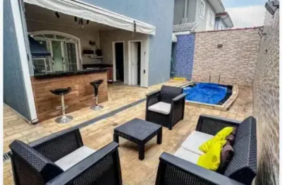 Oportunidade imperdível: sobrado à venda no jardim das indústrias