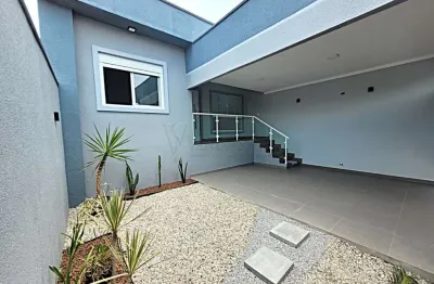 Casa à venda em jacareí - 187m² de terreno e 131m² de construção