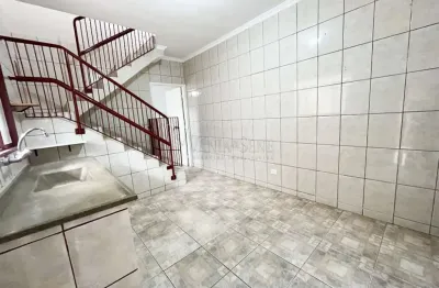 Excelente sobrado para locação no jardim satélite - são josé dos campos/sp