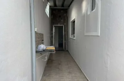 Locação de edícula sobrado: localizado no bairro jardim satélite em  são josé dos campos/sp.