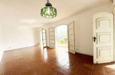 Amplo sobrado, jd esplanada, 4 quartos, sala estar, jantar, tv,4 gar