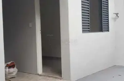 Vende-se casa no bairro jardim satélite, em são josé dos campos/sp.