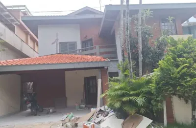Oportunidade imperdível: linda casa em sobrado para locação no jardim das colinas!