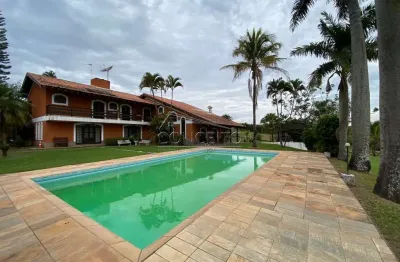 Sítio à venda em águas de são pedro com 78.111,80 m² de terreno | 1 casa sede com 4 suítes e 2 casas de caseiro.