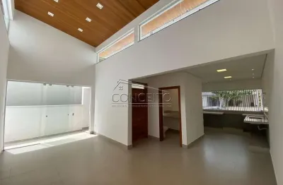 Casa semi-térrea à venda no condomínio reserva das paineiras com 175m² | 3 dormitórios sendo 1 suíte e 4 vagas de garagem.