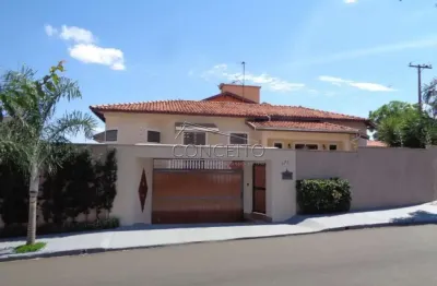 Casa térrea à venda no bairro parque santa cecília com 200 m² | 3 dormitórios, sendo 1 suíte e 4 vagas de garagem cobertas.
