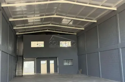 Barracão comercial para locação no bairro morumbi com 366 ² | amplo salão, 2 banheiros e 4 vagas de estacionamento.