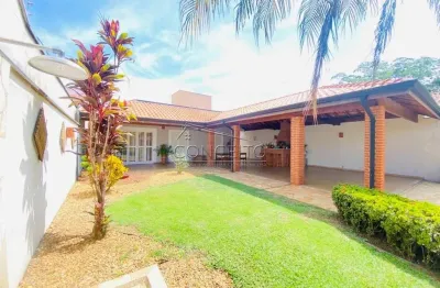 Casa térrea à venda no bairro nova piracicaba com 220 m² | 3 dormitórios, sendo 1 suíte e 9 vagas de garagem.