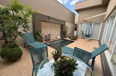 Casa térrea de alto padrão à venda de porteira fechada no condomínio terras do sinhô com 299m² | 3 suítes, cinema e 4 vagas de garagem.