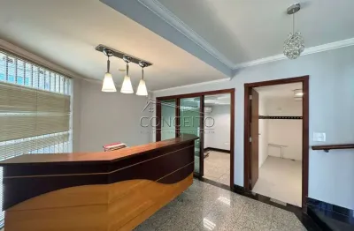 Casa comercial para locação no centro de piracicaba com 194 m² | 4 salas, sendo uma sala três ambientes, 3 banheiros e copa