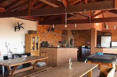 Casa com três andares à venda no bairro são luiz com 482,25 m² | 6 dormitórios, sendo 3 suítes, piscina e 2 vagas de garagem