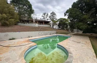 Chácara à venda no bairro vertente das águas em são pedro-sp com área construída de 300 m² | 2 suítes climatizadas, espaço gourmet e piscina.