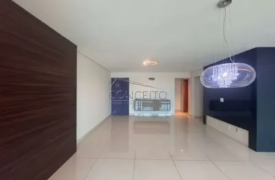 Apartamento à venda no Edifício Villa Lobos, com área útil de 140 m² | 3 dormitórios, sendo 1 suíte e 3 vagas de garagem.