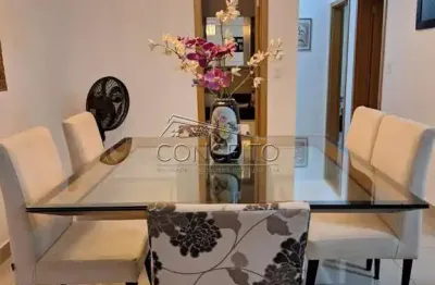 Apartamento mobiliado à venda no edifício maison classic com área útil de 128 m² | 3 dormitórios, sendo 1 suíte e 3 vagas de garagem.