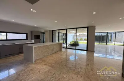 Casa térrea com 3 suítes, piscina e área gourmet à venda no condomínio quinta do pinhal – cabreúva/sp | 479m² construídos