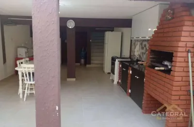 Sobrado com 3 dormitórios à venda, 263 m² por R$ 650.000,00 - Residencial das Flores - Várzea Paulista/SP