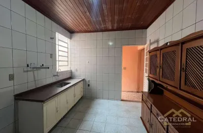 Casa com 2 dormitórios à venda, 138 m² por R$ 631.000,00 - Vila Vianelo - Jundiaí/SP