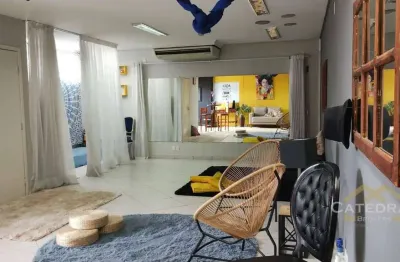 Casa com 6 dormitórios à venda, 270 m² por R$ 2.100.000,00 - Vila Vianelo - Jundiaí/SP