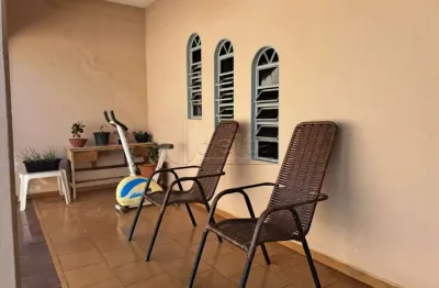 Casa residencial disponível para venda no bairro segismundo pereira em uberlândia-mg