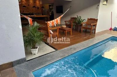 Casa residencial disponível para locação e venda no bairro granada em uberlândia-mg