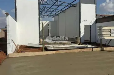 Galpão disponível para venda no bairro jardim holanda em uberlândia-mg