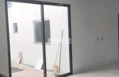 Casa residencial disponível para venda no bairro monte hebron em uberlândia-mg