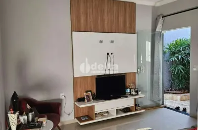 Casa residencial disponível para venda no bairro jardim patrícia em uberlândia-mg