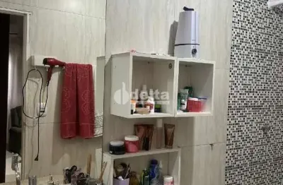 Casa residencial disponível para venda no bairro shopping park em uberlândia-mg