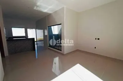 Casa com 3 quartos à venda em Laranjeiras, Uberlândia 