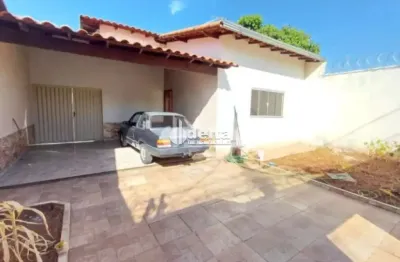Casa residencial disponível para venda no bairro pampulha em uberlândia-mg