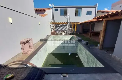 Casa residencial disponível para venda no bairro nova uberlândia em uberlândia-mg
