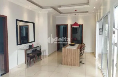 Casa residencial disponível para venda no bairro santa rosa em uberlândia-mg