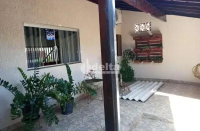 Casa residencial disponível para venda no bairro planalto em uberlândia mg