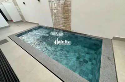 Casa no condomínio splendido disponível para venda em uberlândia-mg