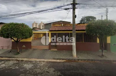 Casa residencial disponível para venda no bairro presidente roosevelt em uberlândia-mg