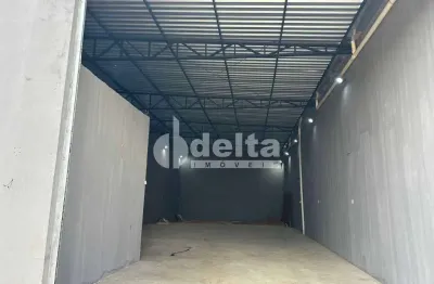 Galpão disponível para venda no bairro verde umuarama em uberlândia-mg