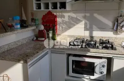 Apartamento com 3 quartos à venda no Jardim Europa, Uberlândia 