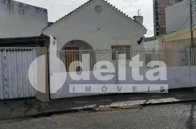 Casa residencial disponível para venda no bairro centro em uberlândia-mg