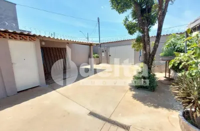 Casa residencial disponível para venda no bairro santa rosa em uberlândia-mg