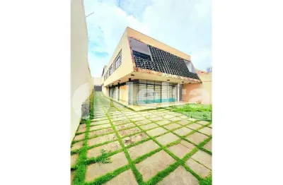 Casa residencial disponível para venda no bairro centro em uberlândia-mg