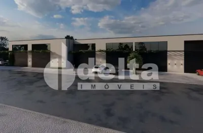 Ponto comercial à venda no Novo Mundo, Uberlândia 