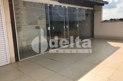Cobertura disponível para venda no bairro brasil em uberlândia-mg