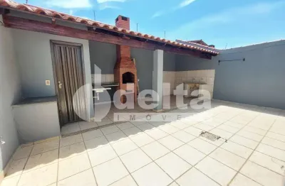 Casa residencial disponível para venda no bairro segismundo pereira em uberlândia-mg